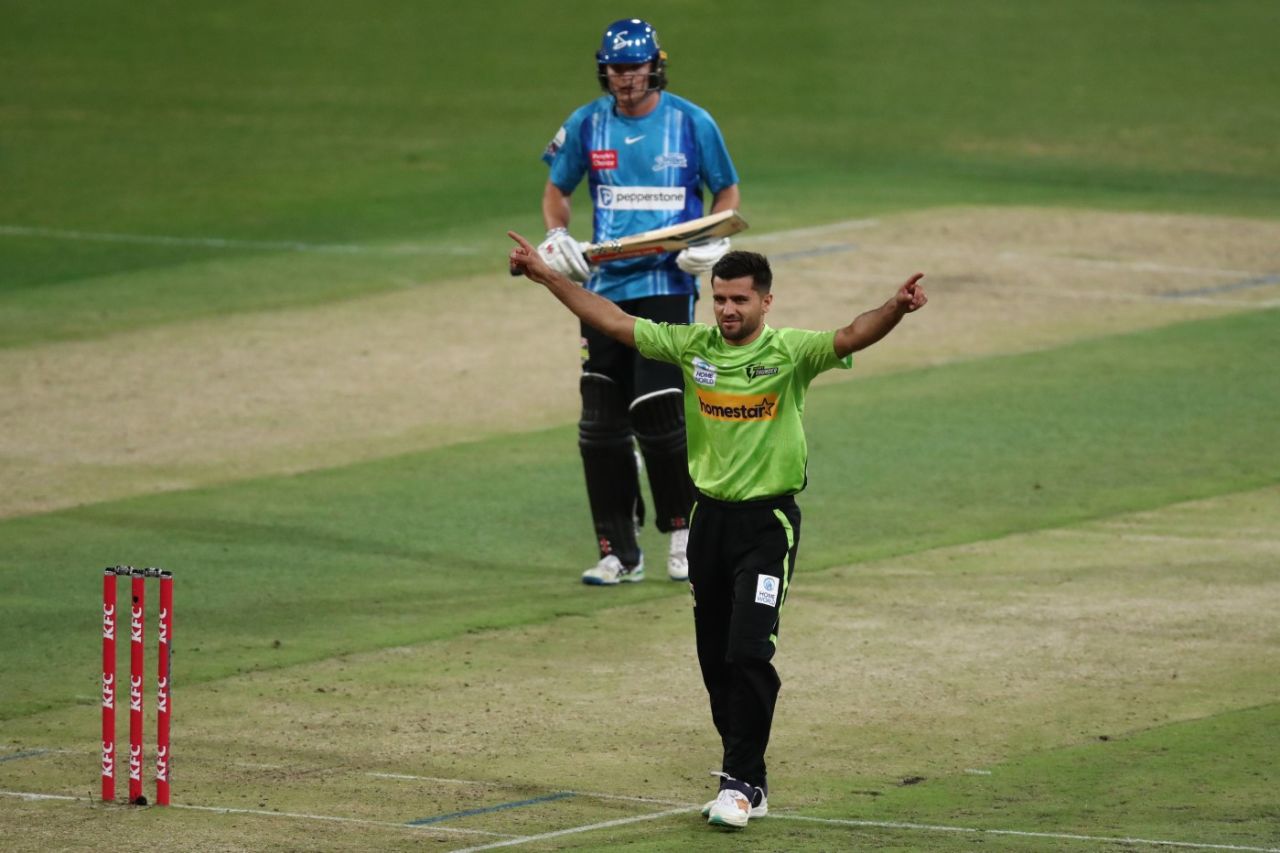 Fazal Farooqi continued his excellent form, Adelaide Strikers vs Sydney Thunder, Big Bash League 2022-23, Sydney, December 16, 2022