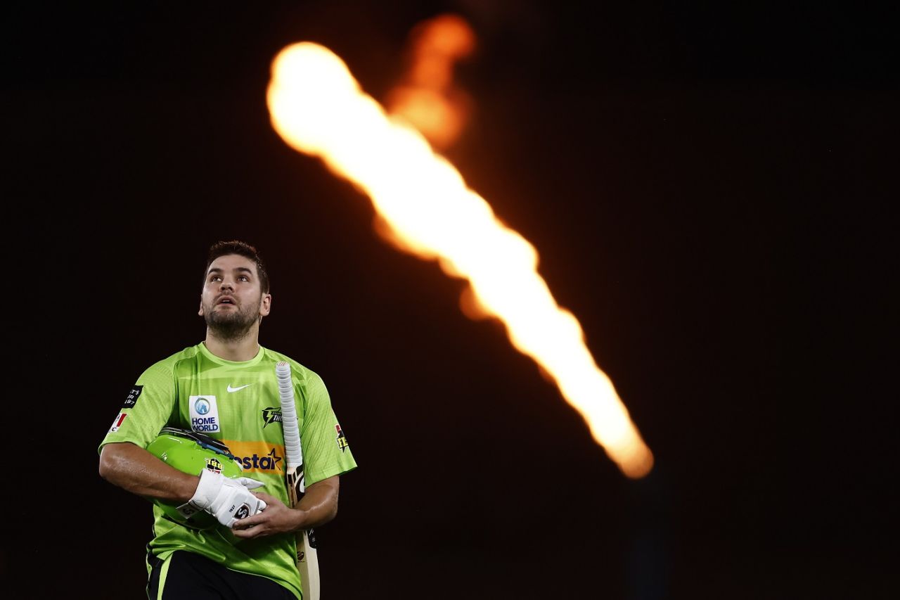 Rilee Rossouw fell for 53, Sydney Thunder vs Melbourne Renegades, BBL, Melbourne, December 18, 2022