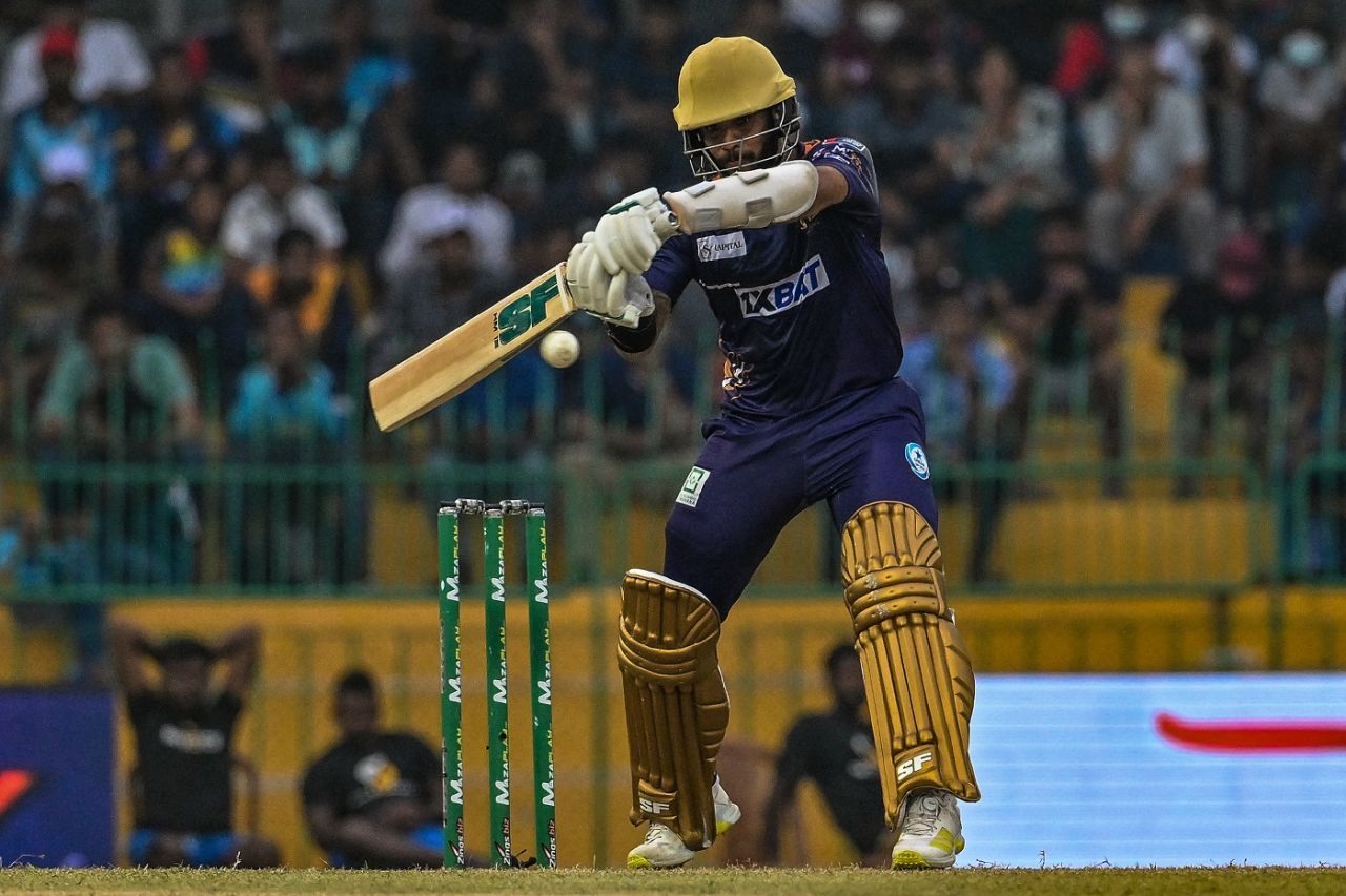 Kusal Mendis punches off the back foot, Galle Gladiators vs Jaffna Kings, LPL 2022, Colombo, December 18, 2022