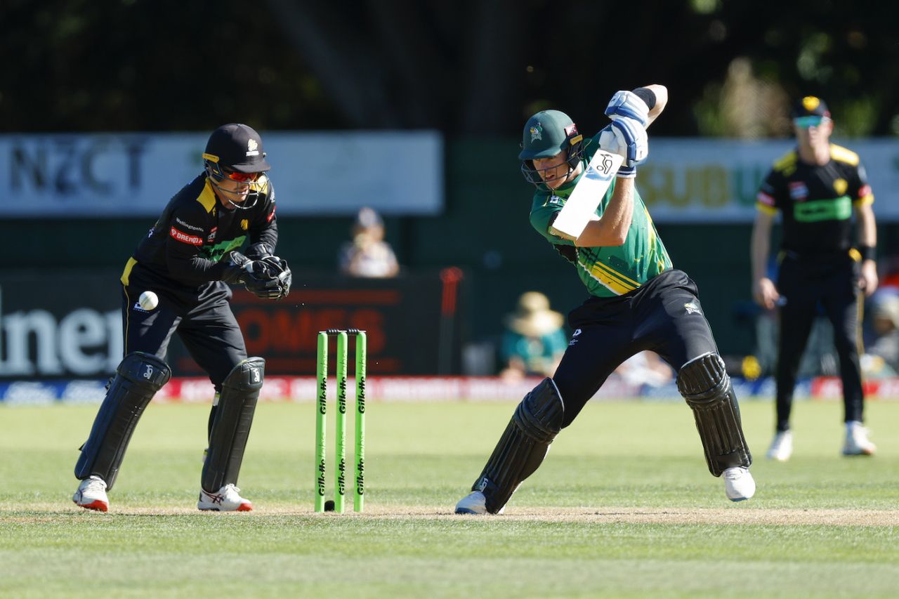 Josh Clarkson took Central Districts close towards the end, Central Districts vs Wellington, Super Smash 2022-23, Palmerston North, December 27, 2022