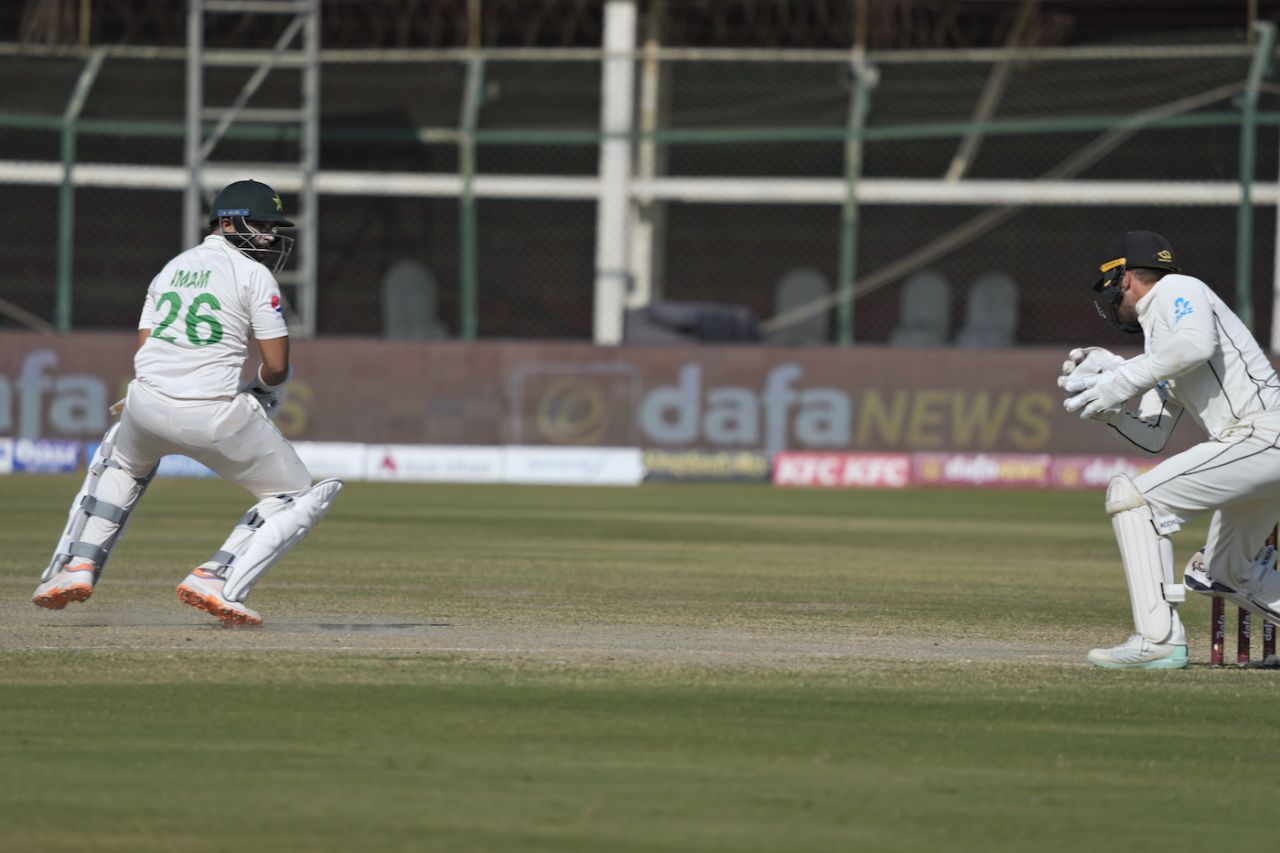Tom Blundell gets Imam-ul-Haq out stumped, Pakistan vs New Zealand, 1st Test, Karachi, 5th day, December 30, 2022