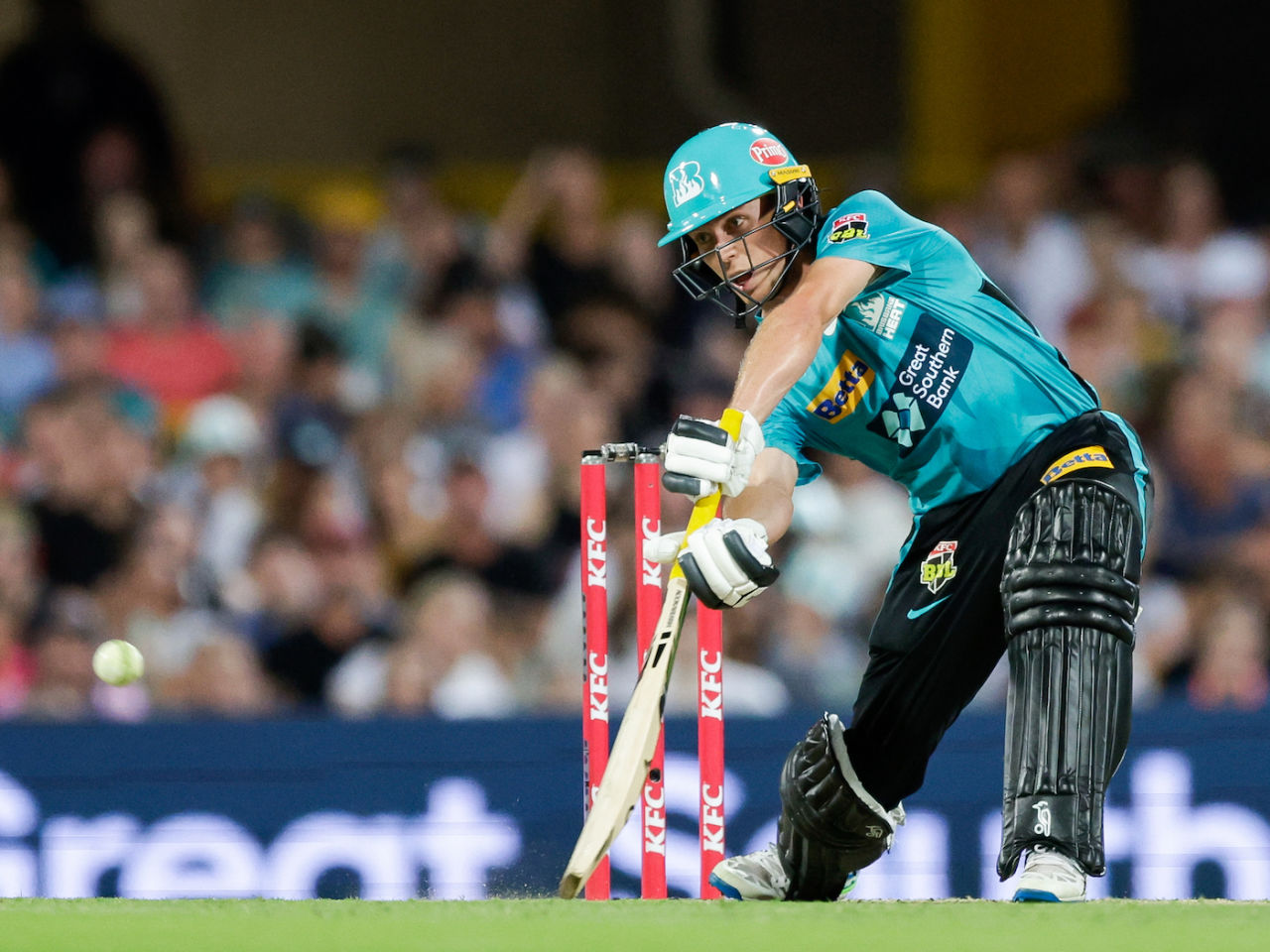 Nathan McSweeney bends his back leg to open up the off side, Brisbane Heat vs Sydney Sixers, Big Bash League 2022-23, Brisbane, January 01, 2023
