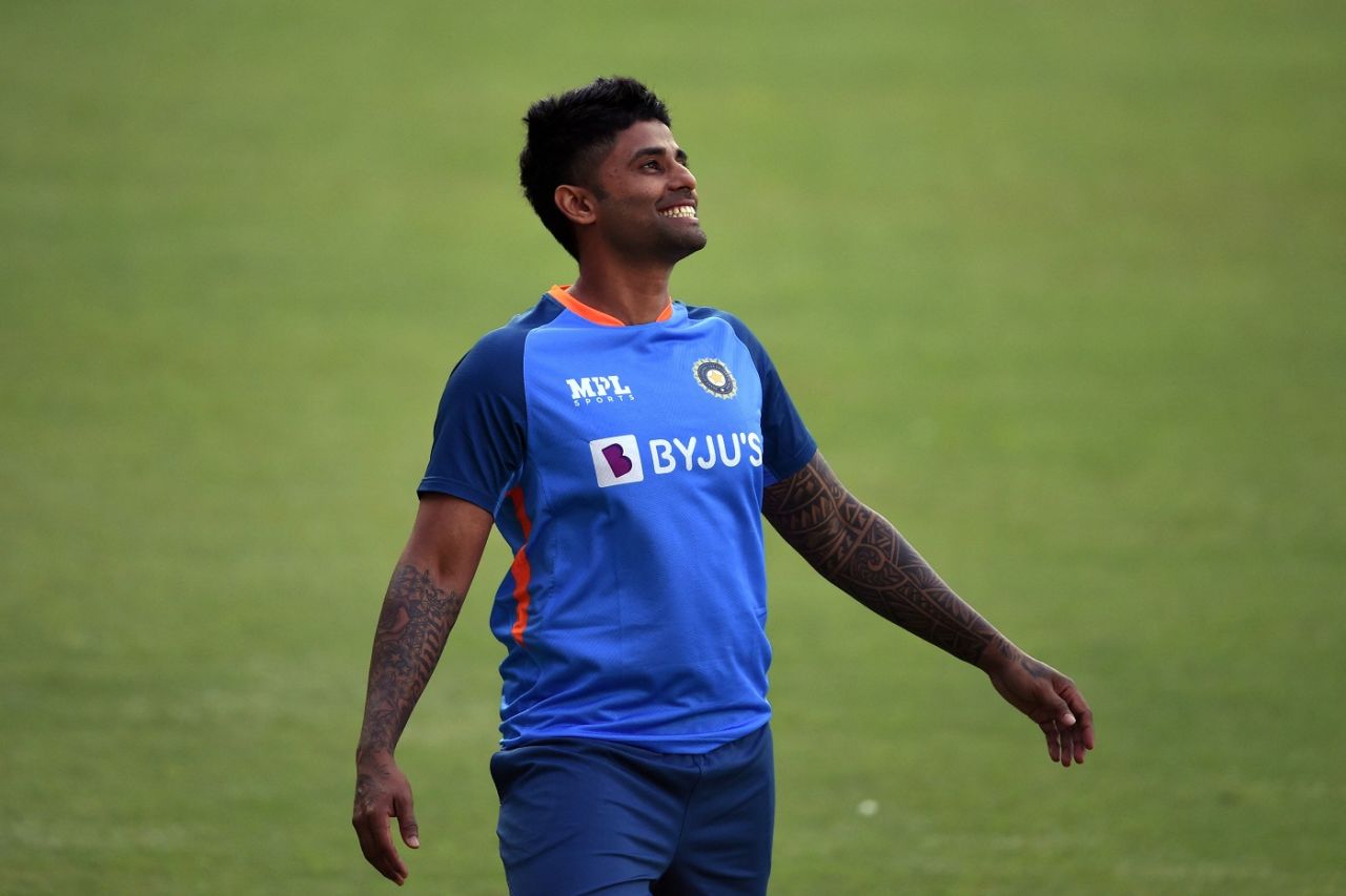 Suryakumar Yadav trains at the Wankhede Stadium, India vs Sri Lanka, 1st T20I, Mumbai, January 2, 2023