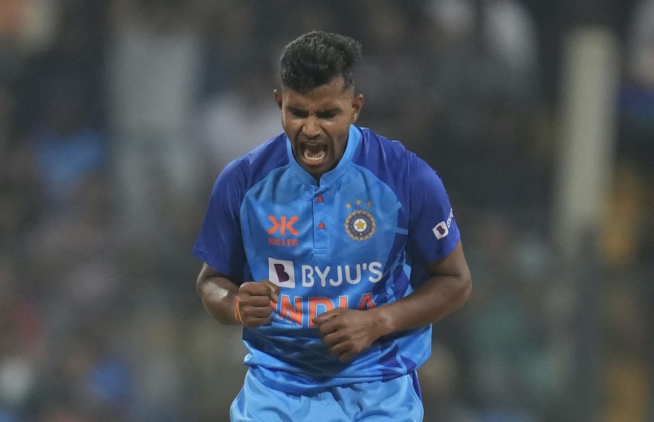Shivam Mavi took two wickets in his opening spell, India vs Sri Lanka, 1st T20I, Mumbai, Wankhede Stadium, January 3, 2023
