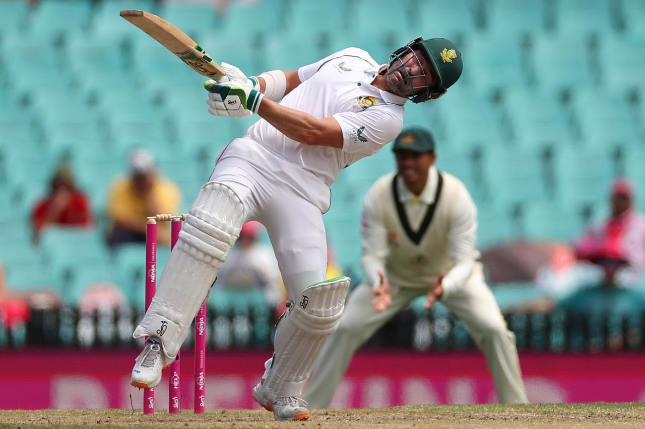 Dean Elgar was bounced out by a snorter from Josh Hazlewood, Australia vs South Africa, 3rd Test, Sydney, 4th day, January 7, 2023