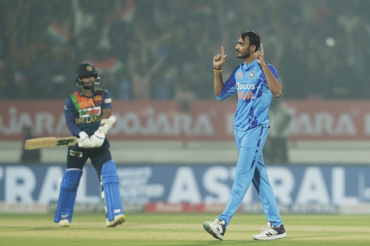Axar Patel stalled Sri Lanka's progress with Kusal Mendis' wicket, India vs Sri Lanka, 3rd T20I, Rajkot, January 7, 2023