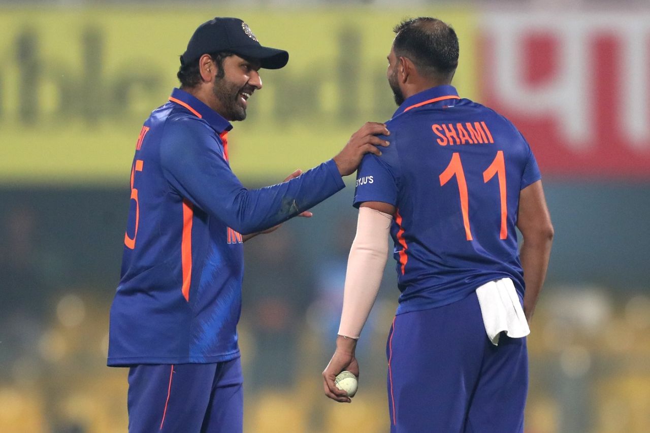 Mohammed Shami had Dasun Shanaka run out for backing up too far, but the appeal was withdrawn, India vs Sri Lanka, 1st ODI, Guwahati, January 10, 2023
