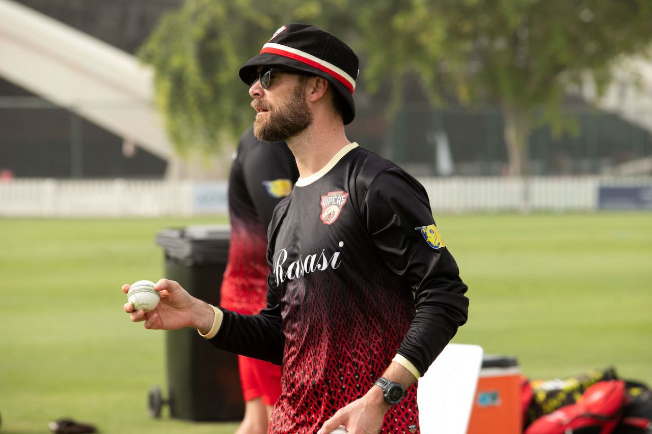 Desert Vipers head coach James Foster at a training session, ILT20, Dubai, January 12, 2023