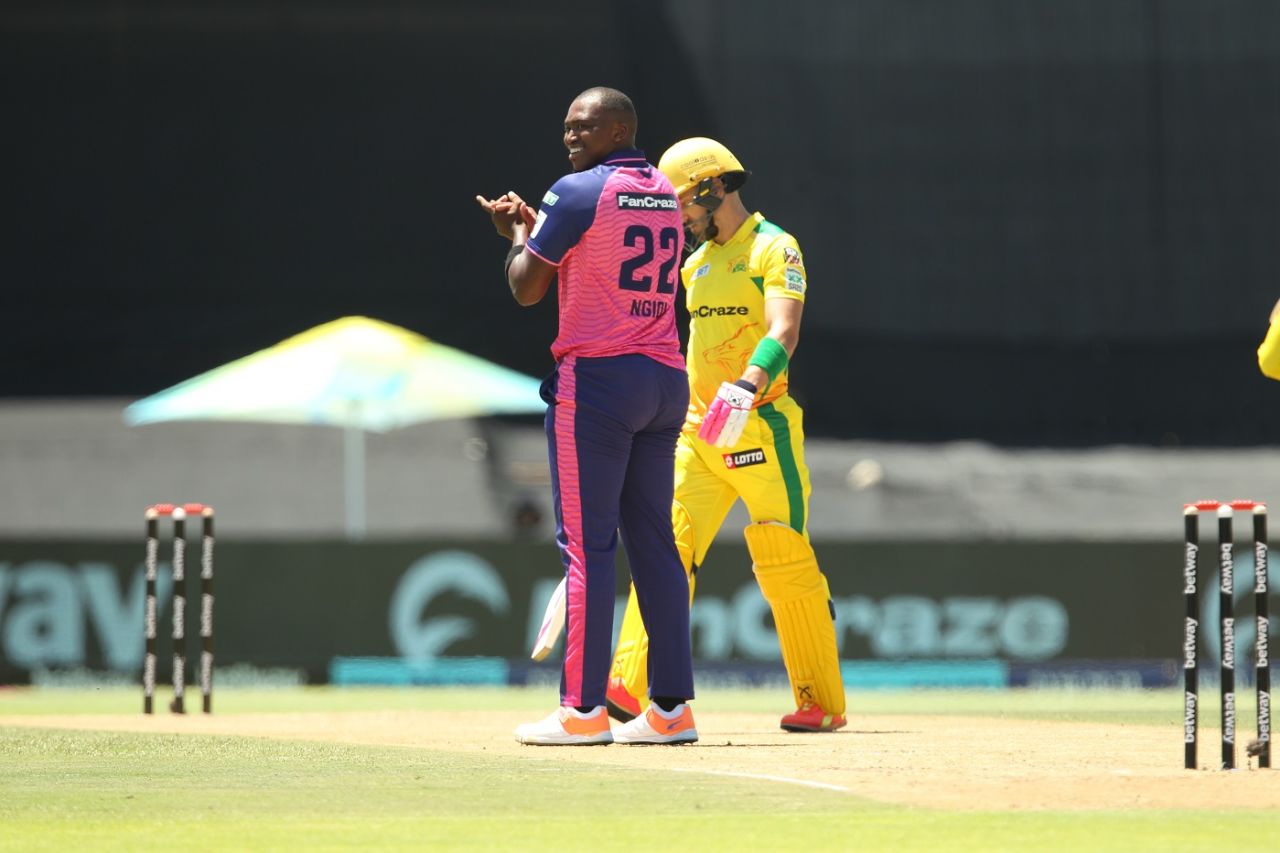 Lungi Ngidi is all smiles after getting rid of Faf du Plessis cheaply, Paarl Royals vs Joburg Super Kings, SA20 2022-23, Paarl, January 13, 2023