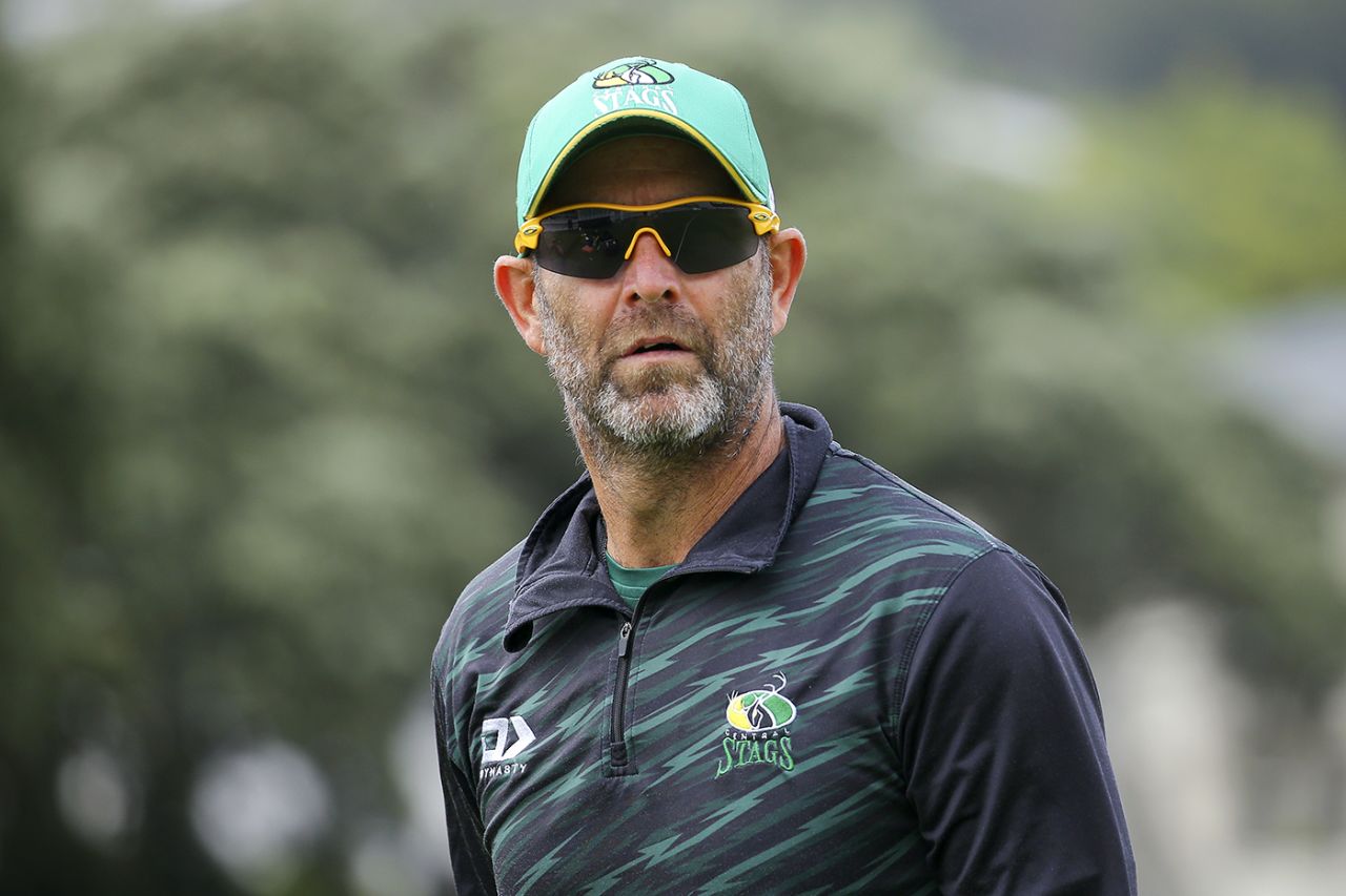 Central Stags coach Rob Walter, Wellington vs Central Districts, day 2, Basin Reserve, Plunket Shield, November 16, 2021