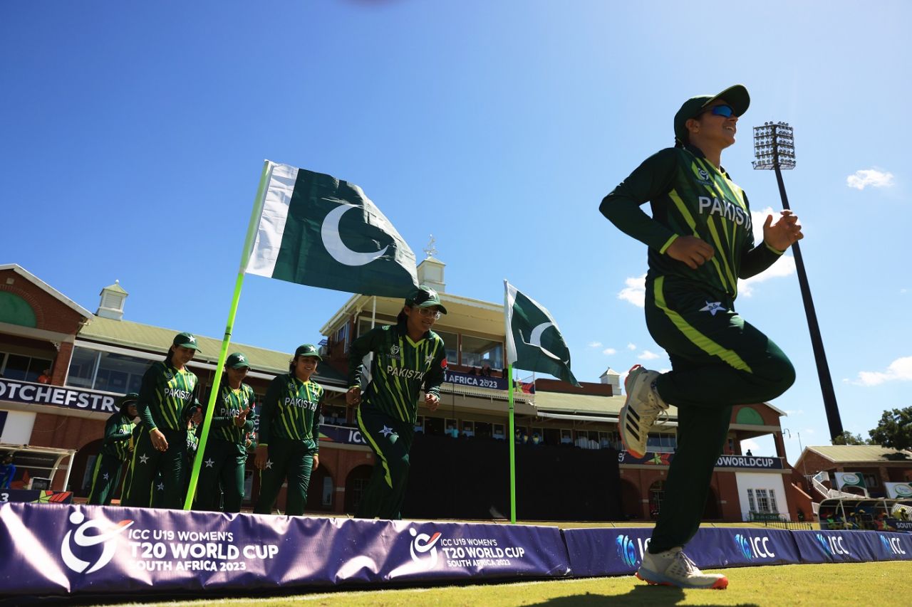 Syeda Aroob Shah leads Pakistan onto the field, Pakistan vs Rwanda, Group B, Under-19 Women's World Cup, Potchefstroom, January 15, 2023