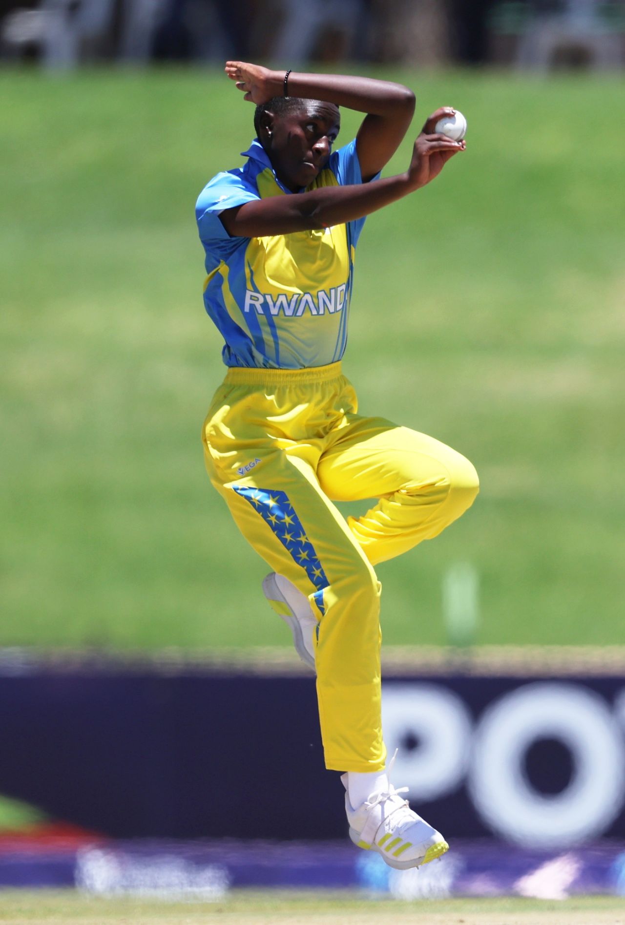 Geovanis Uwase bowls, Pakistan vs Rwanda, Potchefstroom, Women's U-19 World Cup, January 15, 2023