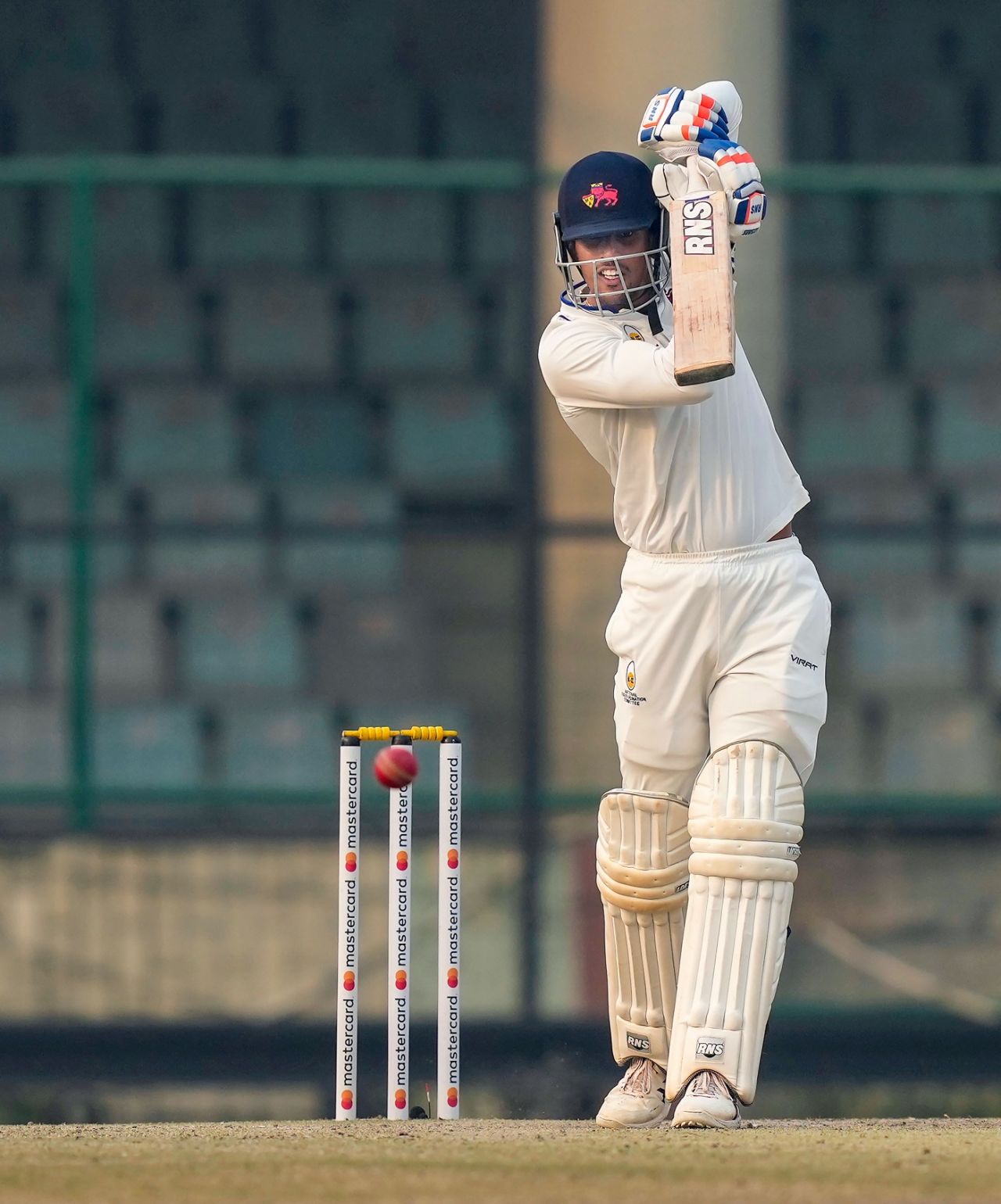 Tanush Kotian drives down the ground, Delhi vs Mumbai, Delhi, 3rd day, Ranji Trophy, January 19, 2023