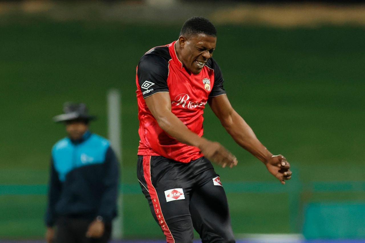 Sheldon Cottrell struck three big blows at the top, Abu Dhabi Knight Riders vs Desert Vipers, ILT20, Abu Dhabi, January 20, 2023