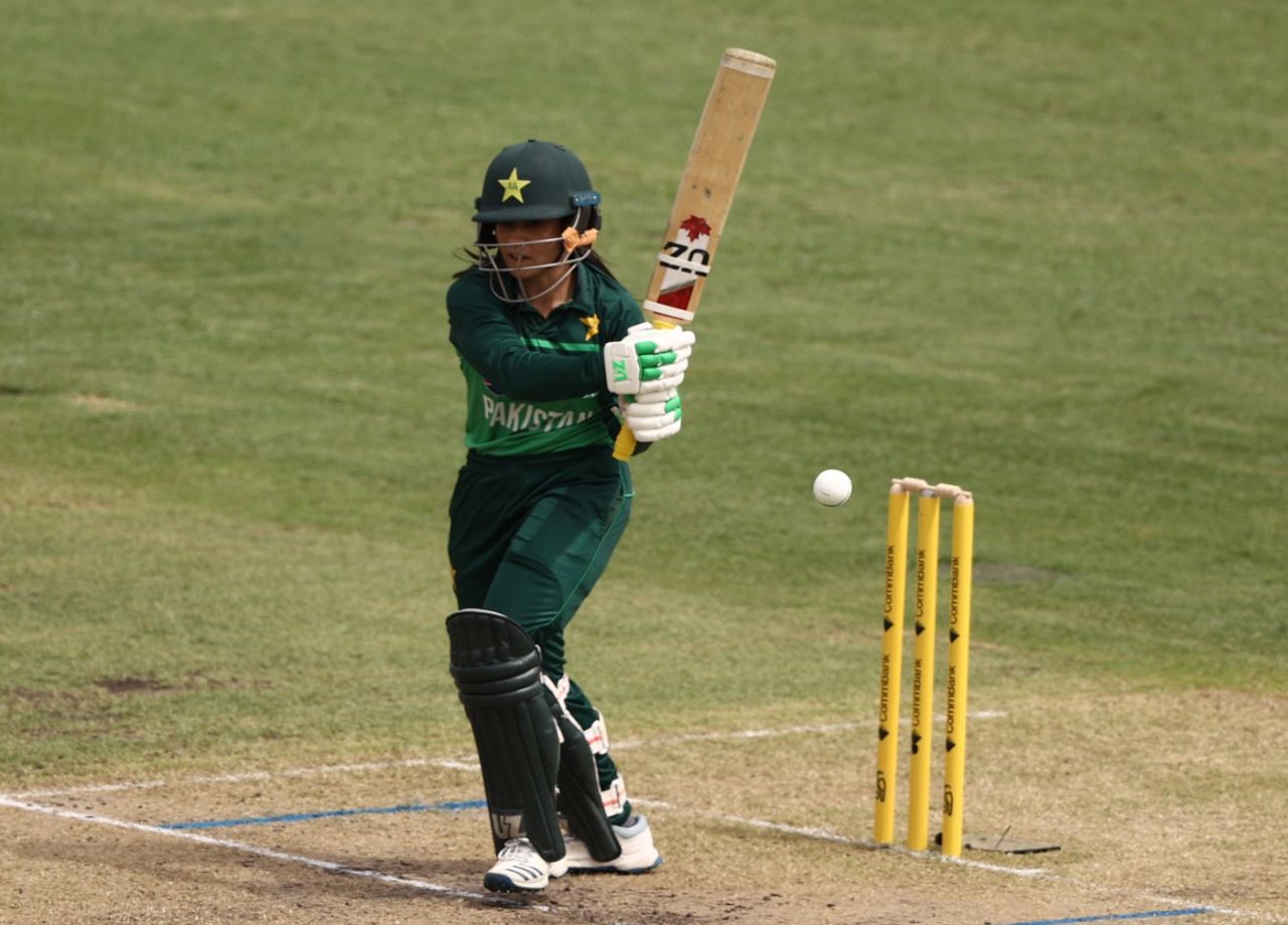 Sidra Ameen pulls square, Australia vs Pakistan, 3rd ODI, North Sydney Oval, January 21, 2023