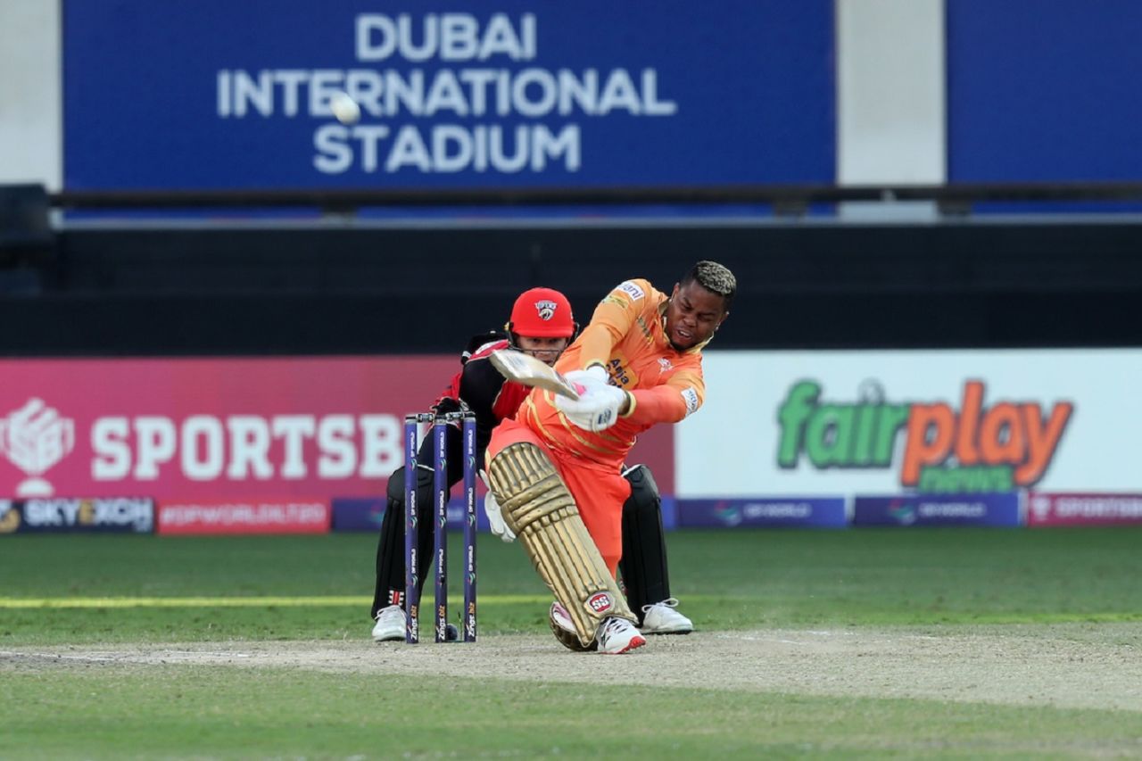 Shimron Hetmyer hits his way towards a half century, Desert Vipers vs Gulf Giants, ILT20, Dubai, January 22, 2023