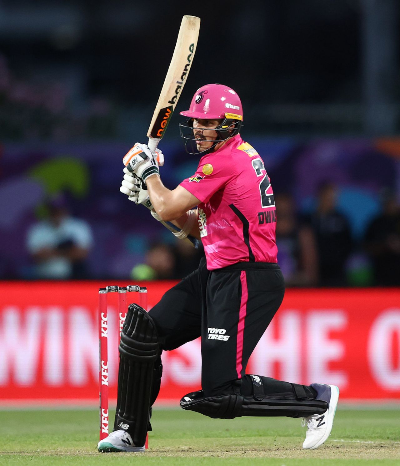 Ben Dwarshuis scored a 14-ball 30, Hobart Hurricanes vs Sydney Sixers, BBL 2022-23, Hobart, January 23, 2023