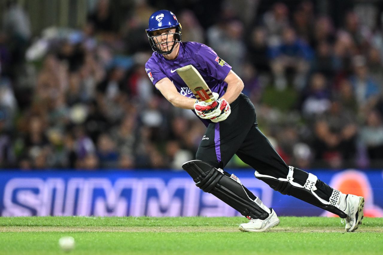 Zak Crawley held firm despite a rush of wickets around him, Hobart Hurricanes vs Sydney Sixers, BBL 2022-23, Hobart, January 23, 2023