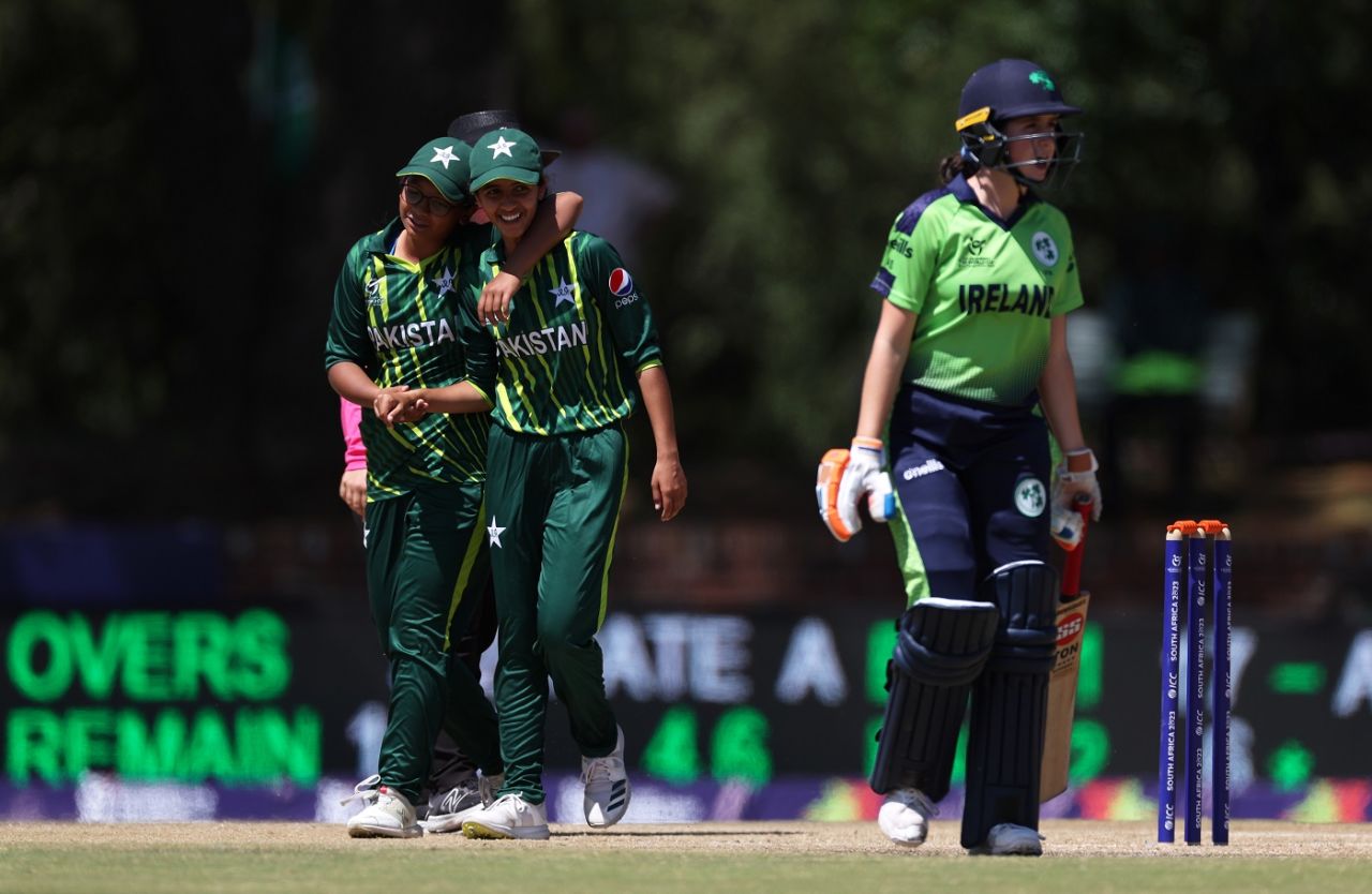 Rida Aslam celebrates a wicket with Areesha Noor, Ireland vs Pakistan, U19 Women's T20 World Cup, Potchefstroom, January 23, 2023