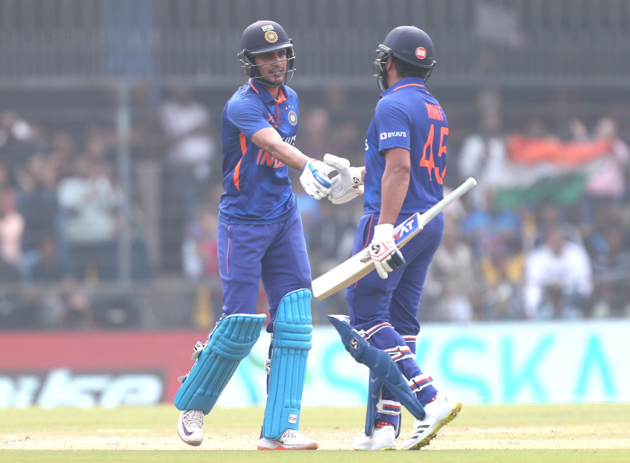 Rohit Sharma congratulates Shubman Gill on his half-century, India vs New Zealand, 3rd ODI, Indore, January 24, 2023