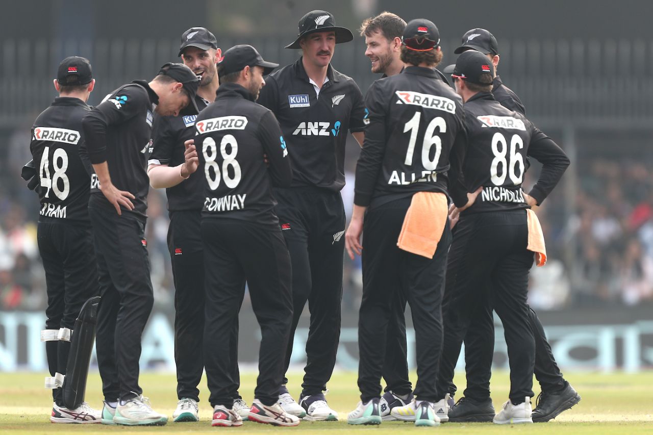 New Zealand celebrate a wicket, India vs New Zealand, 3rd ODI, Indore, January 24, 2023