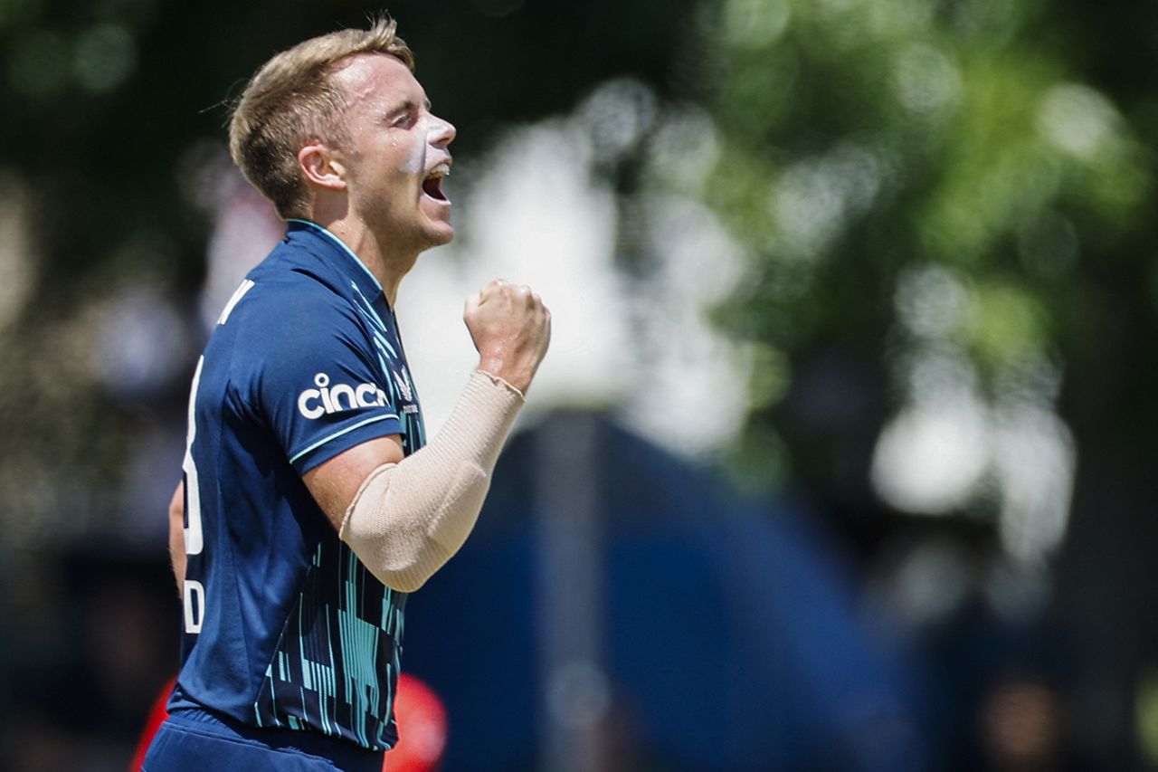Sam Curran struck early in his spell, South Africa vs England, 1st ODI, Bloemfontein, January 27. 2023