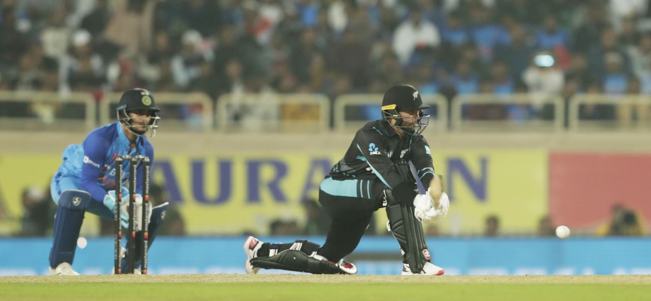 Devon Conway plays the reverse sweep, India vs New Zealand, 1st T20I, Ranchi, January 27, 2023