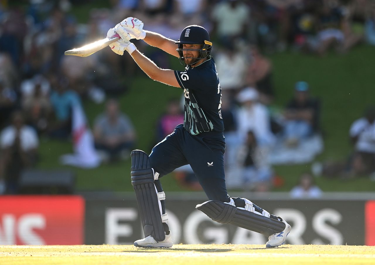 Dawid Malan gets forward to drive, South Africa vs England, 1st ODI, Bloemfontein, January 27. 2023