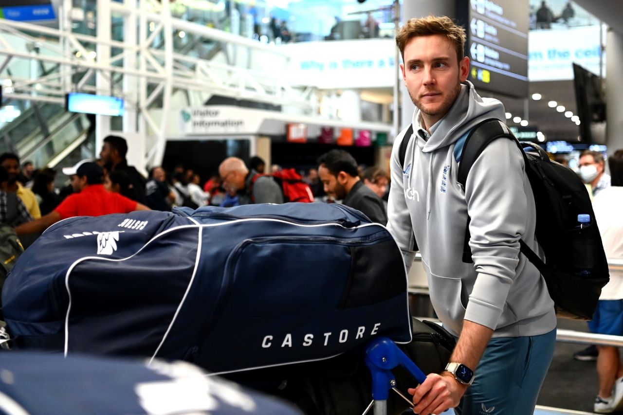 Stuart Broad on arrival in New Zealand, Auckland, January 29, 2023