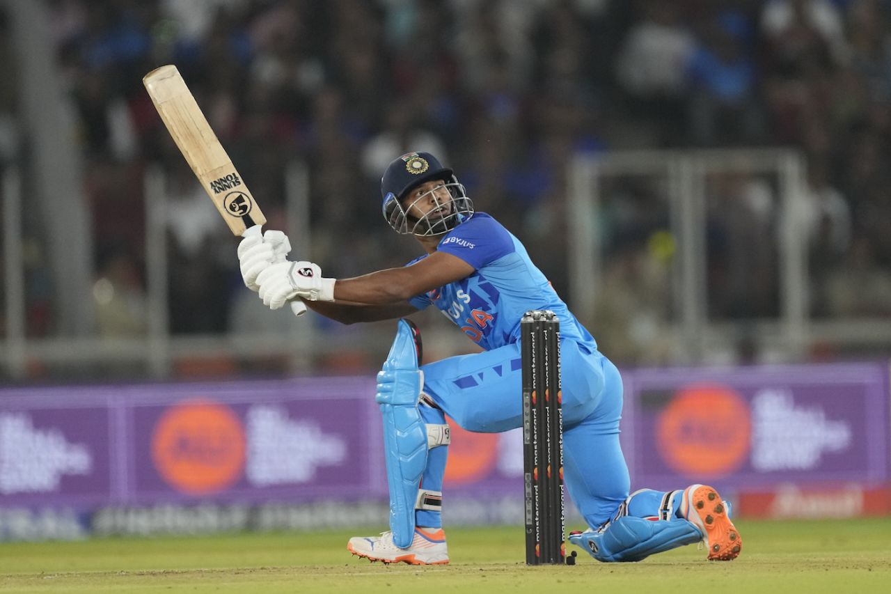 Rahul Tripathi took out the scoop early, India vs New Zealand, 3rd T20I, Ahmedabad, February 1, 2023