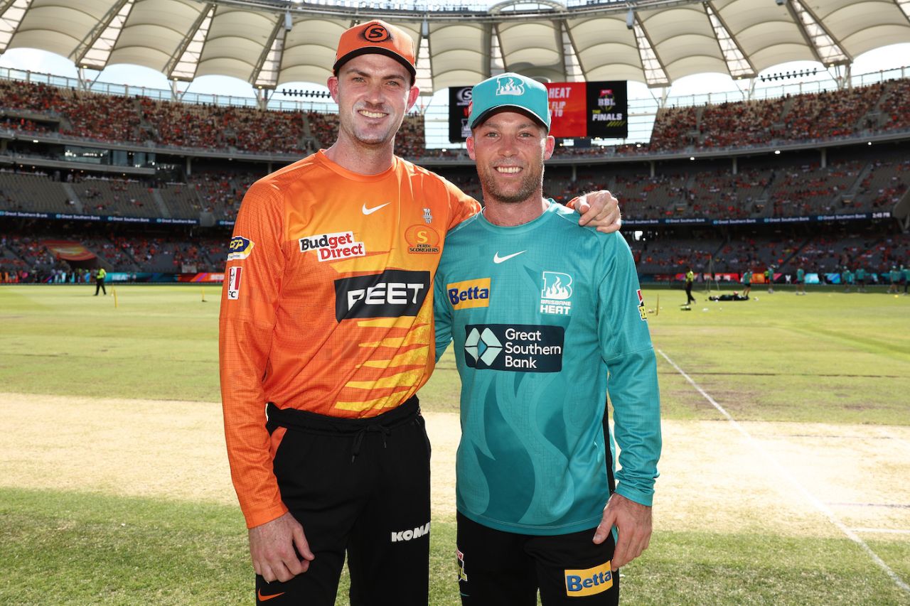Ashton Turner and Jimmy Peirson at the toss, Perth Scorchers vs Brisbane Heat, BBL final, Perth, February 4, 2023