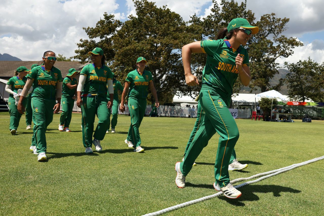 Sune Luus leads South Africa, England vs South Africa, Women's T20 World Cup 2023 Warm-up, Cape Town, February 06, 2023