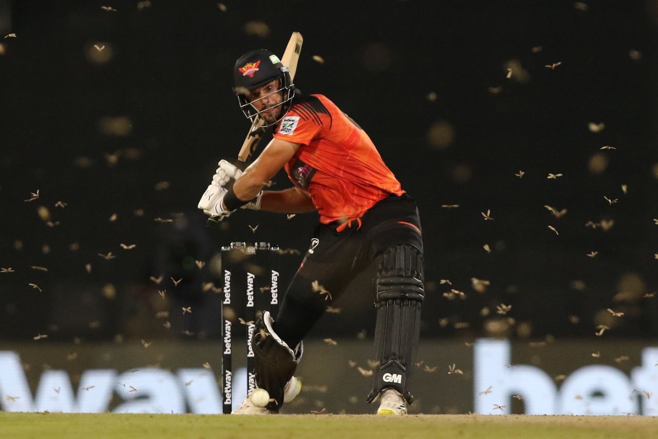 Everything around Aiden Markram - from flies to the cricket ball - flew the distance, Joburg Super Kings vs Sunrisers Eastern Cape, SA20 2nd semi-final, Centurion, February 9, 2023
