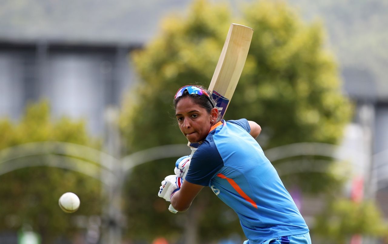 Harmanpreet Kaur in practice hours before the Pakistan game, India vs Pakistan, ICC Women's T20 World Cup, Cape Town, February 12, 2023