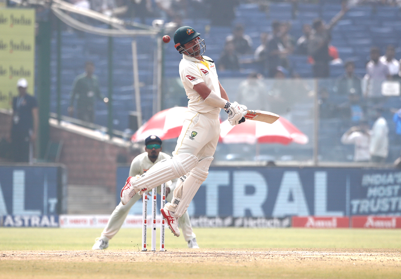 Travis Head sways away from a bouncer, India vs Australia, 2nd Test, Delhi, 1st day, February 17, 2023