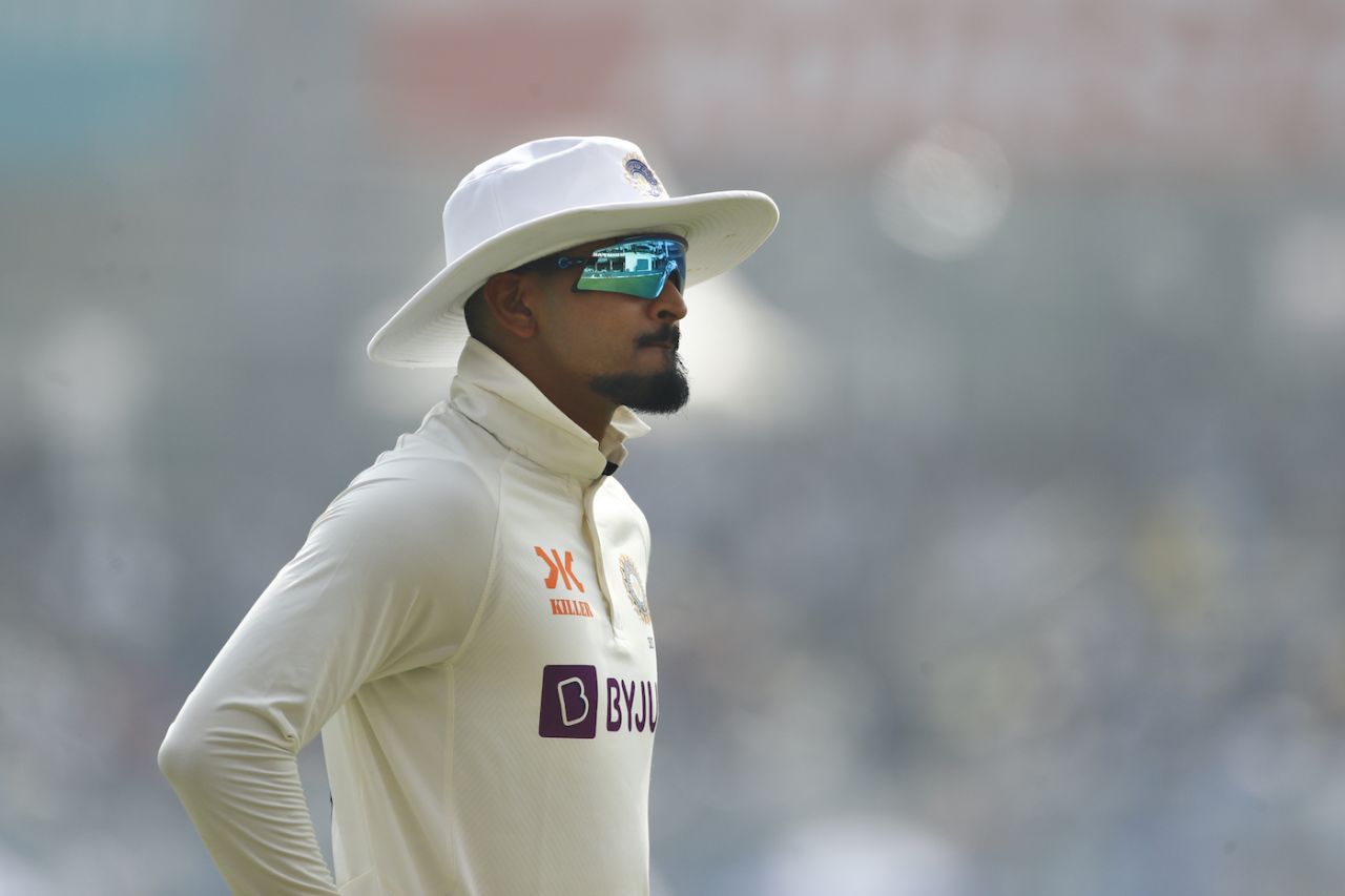 A snazzy Shreyas Iyer looks on, India vs Australia, 2nd Test, Delhi, 1st day, February 17, 2023