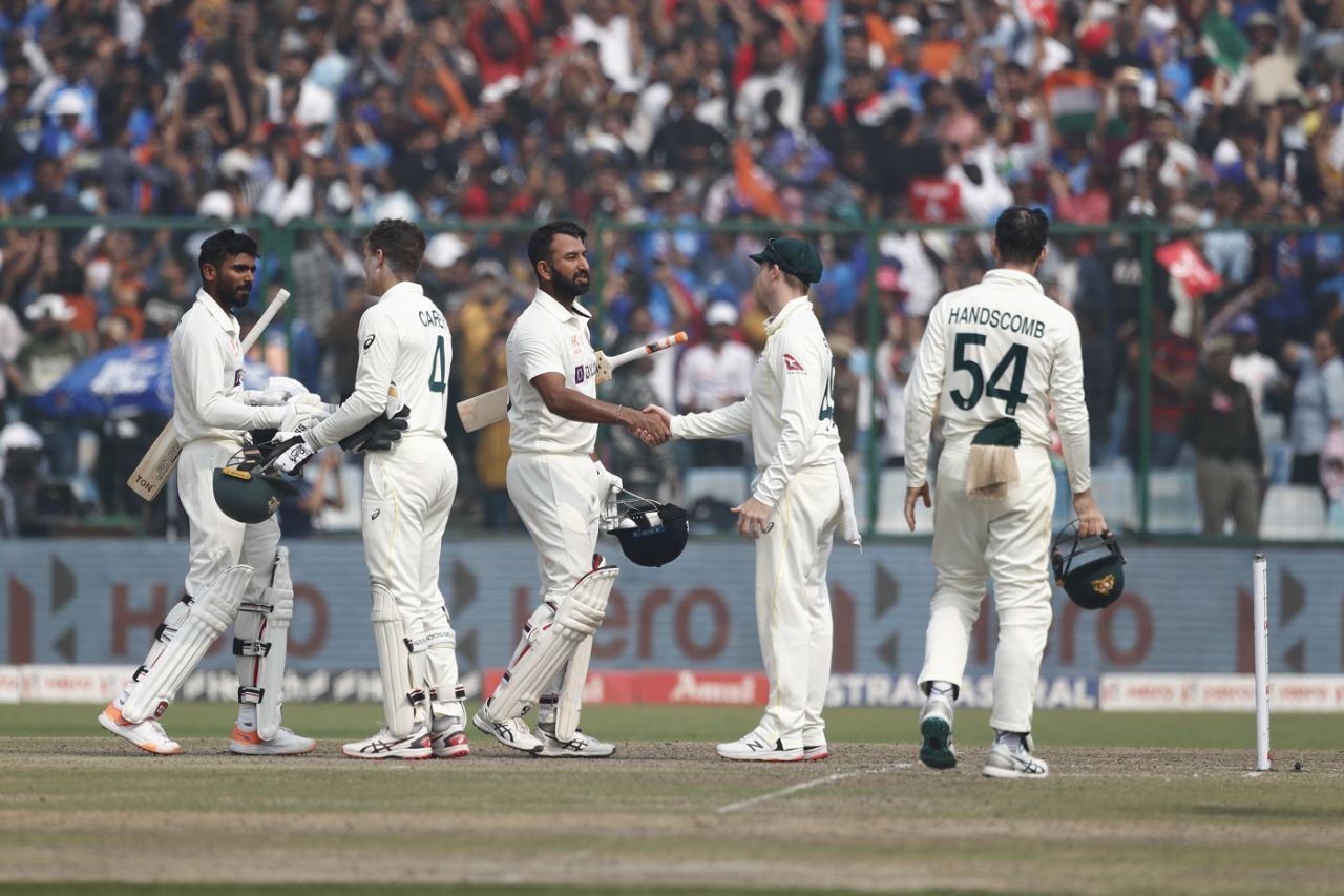 India and Australia players shake hands after the match, India vs Australia, 2nd Test, Delhi, 3rd day, February 19, 2023