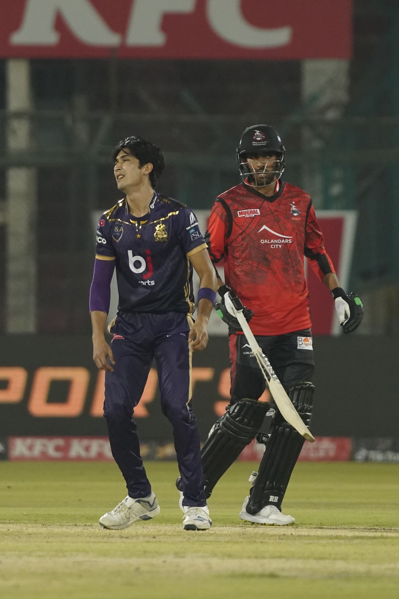 Mohammad Hasnain is frustrated as Lahore get off to a fast start, Quetta Gladiators vs Lahore Qalandars, PSL, Karachi, February 21, 2023

