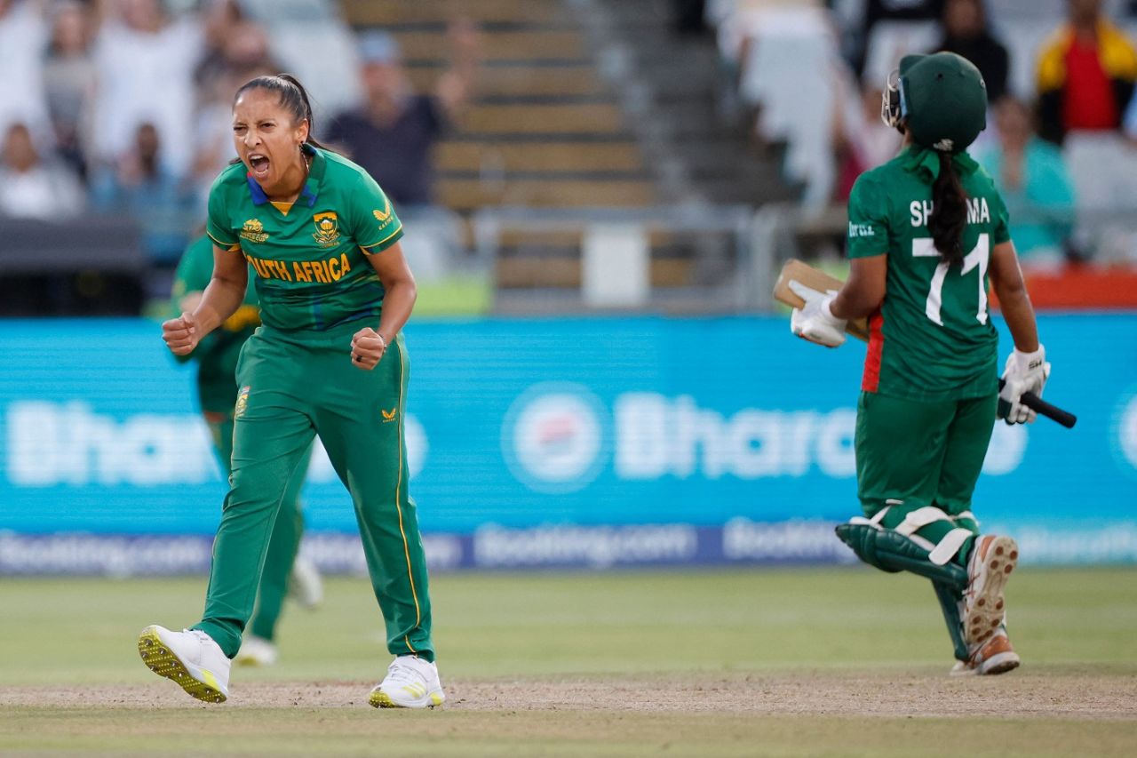 Shabnim Ismail is all pumped up after removing Shamima Sultana, South Africa vs Bangladesh, Women's T20 World Cup, Cape Town, February 21, 2023