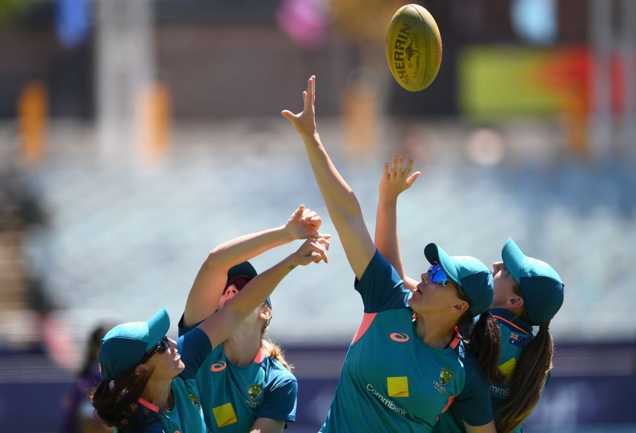 Tahlia McGrath and other Australia squad members try some rugby for warm up, Australia vs India, Women's T20 World Cup, semi-final, Cape Town, February 23, 2023
