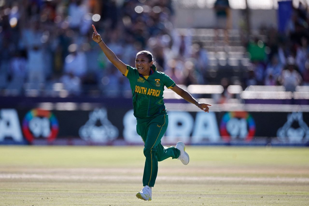 Shabnim Ismail bounced Alice Capsey out, England vs South Africa, Women's T20 World Cup, semi-final, Cape Town, February 24, 2023