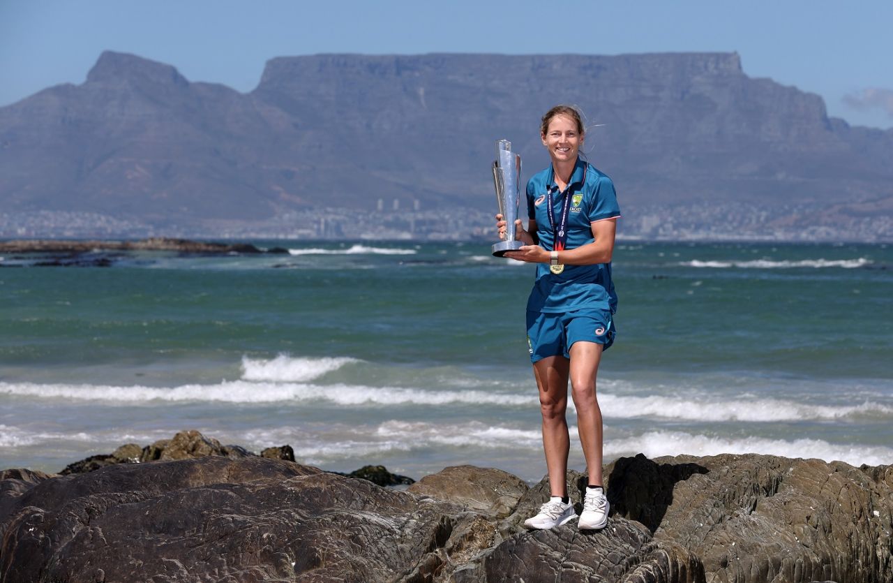 Meg Lanning poses with the Women's T20 World Cup trophy, Cape Town, February 27, 2023