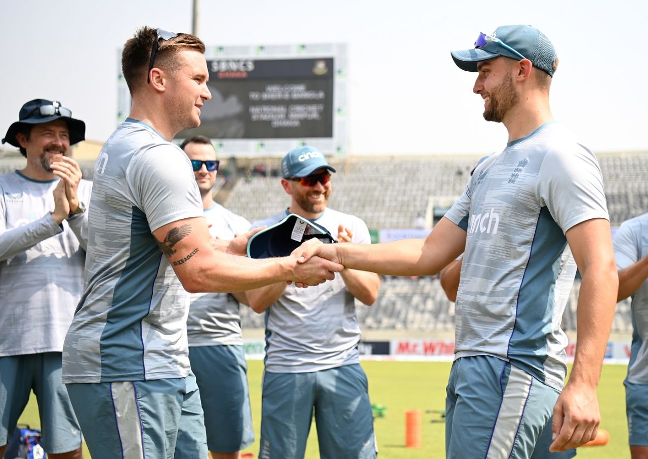 Jason Roy hands Will Jacks his ODI cap, Bangladesh vs England, 1st ODI, Mirpur, March 1, 2023
