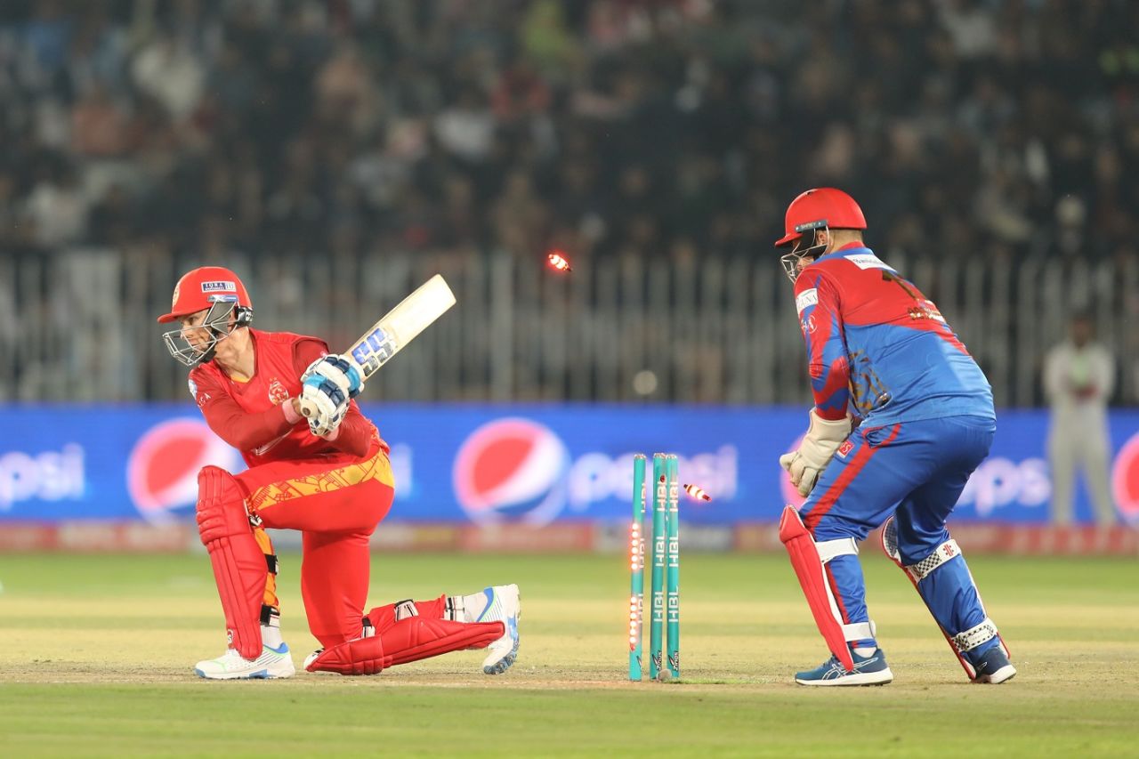 Rassie van der Dussen is bowled by Tabraiz Shamsi, Islamabad United vs Karachi Kings, PSL, Lahore, March 03, 2023