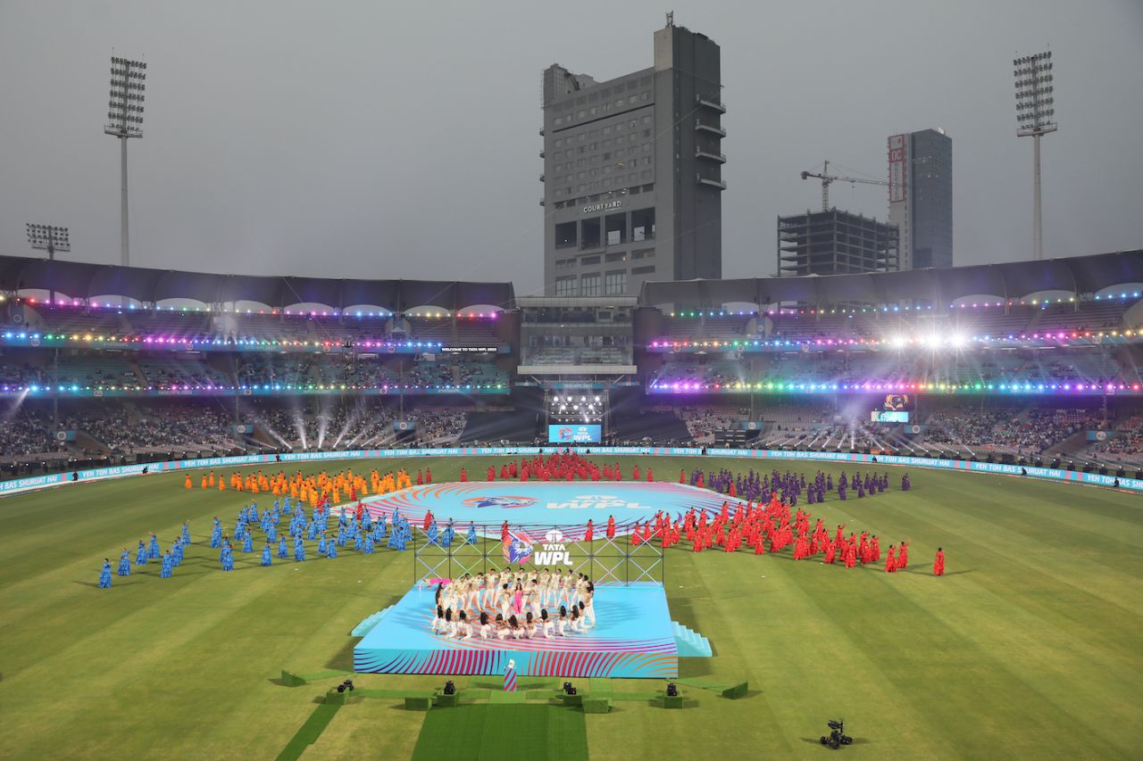 The opening ceremony has star performances, Gujarat Giants vs Mumbai Indians, Women's Premier League 2023, Mumbai, March 4, 2023