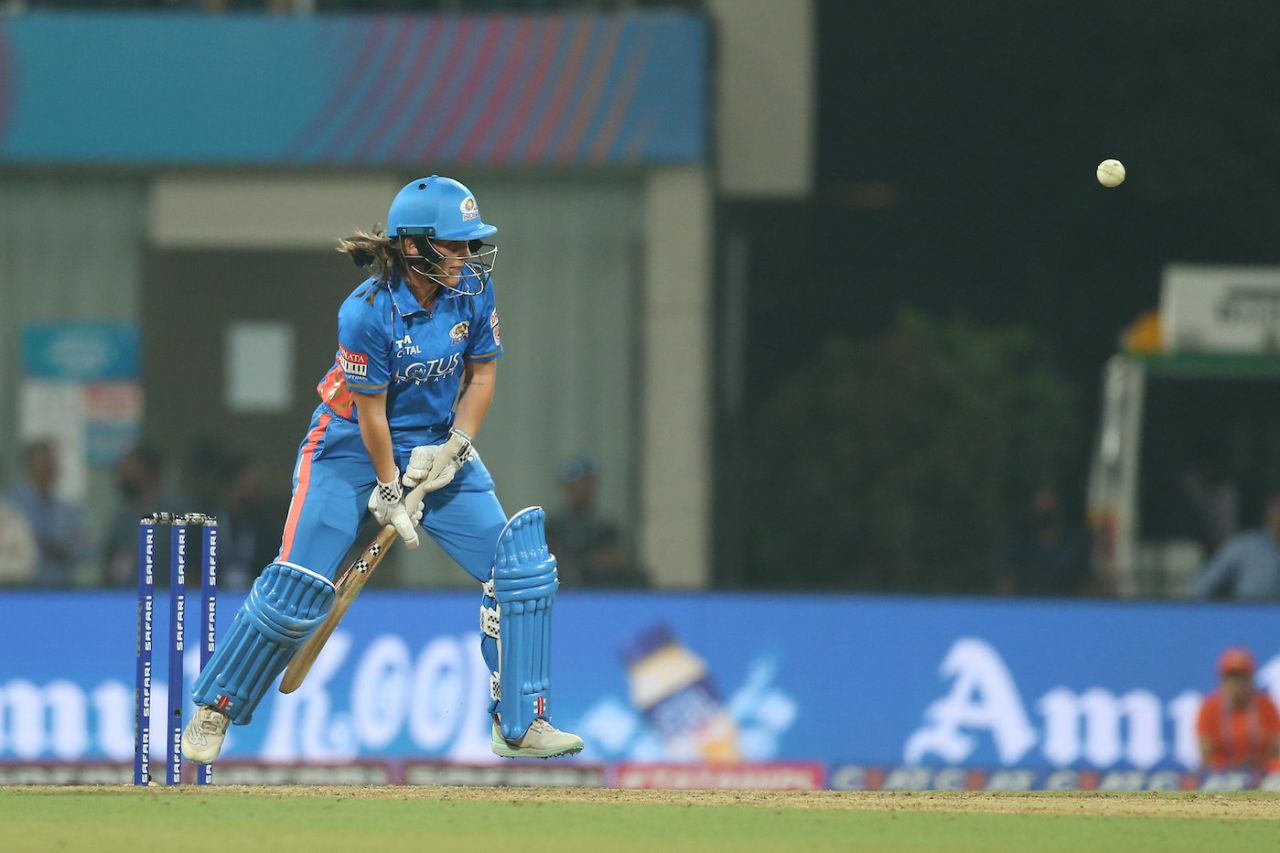 Amelia Kerr made a 24-ball 45, Gujarat Giants vs Mumbai Indians, Women's Premier League 2023, Mumbai, March 4, 2023