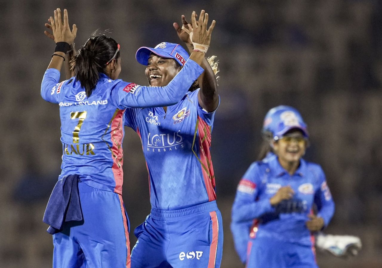 Hayley Mathews is all smiles after getting another wicket in her bag, Mumbai Indians vs Royal Challengers Bangalore, WPL 2023, Mumbai, March 6, 2023