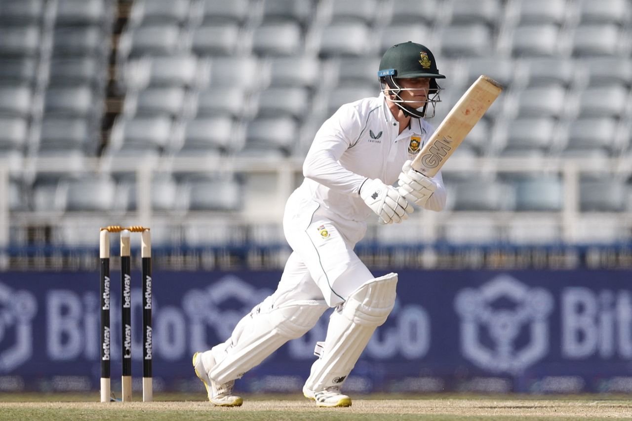 Ryan Rickelton takes off for a run after driving the ball, South Africa vs West Indies, 2nd Test, Johannesburg, 1st day, March 8, 2023