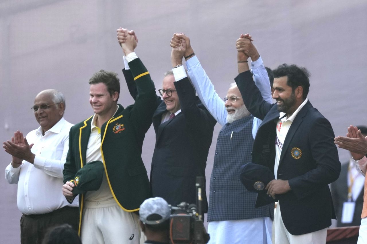 India prime minister Narendra Modi and his Australian counterpart Anthony Albanese raise their hands with Rohit Sharma and Steven Smith, India vs Australia, 4th Test, Ahmedabad, 1st day, March 9, 2023