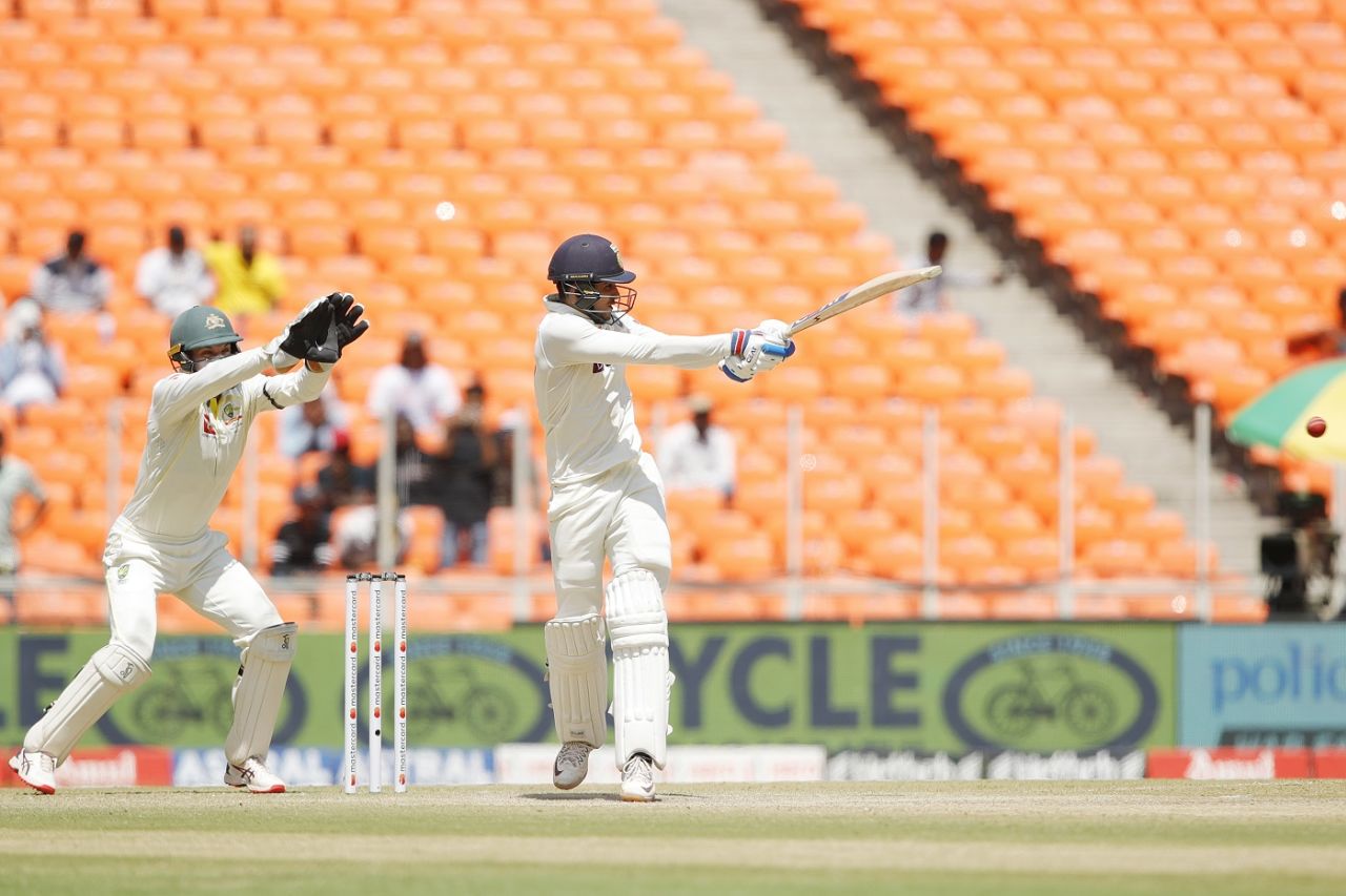 Shubman Gill pulls Cameron Green with the keeper standing up, India vs Australia, 4th Test, Ahmedabad, 3rd day, March 11, 2023